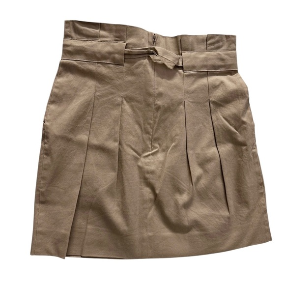 Women’s Tan Pleated Lined Belted Mini Skirt ~ Size 0 - Picture 2 of 9